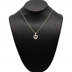 Letter Q Heart - Pendant