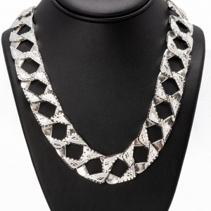 Diamond Cut with Multi Cut Detail 21mm - Silver Chain