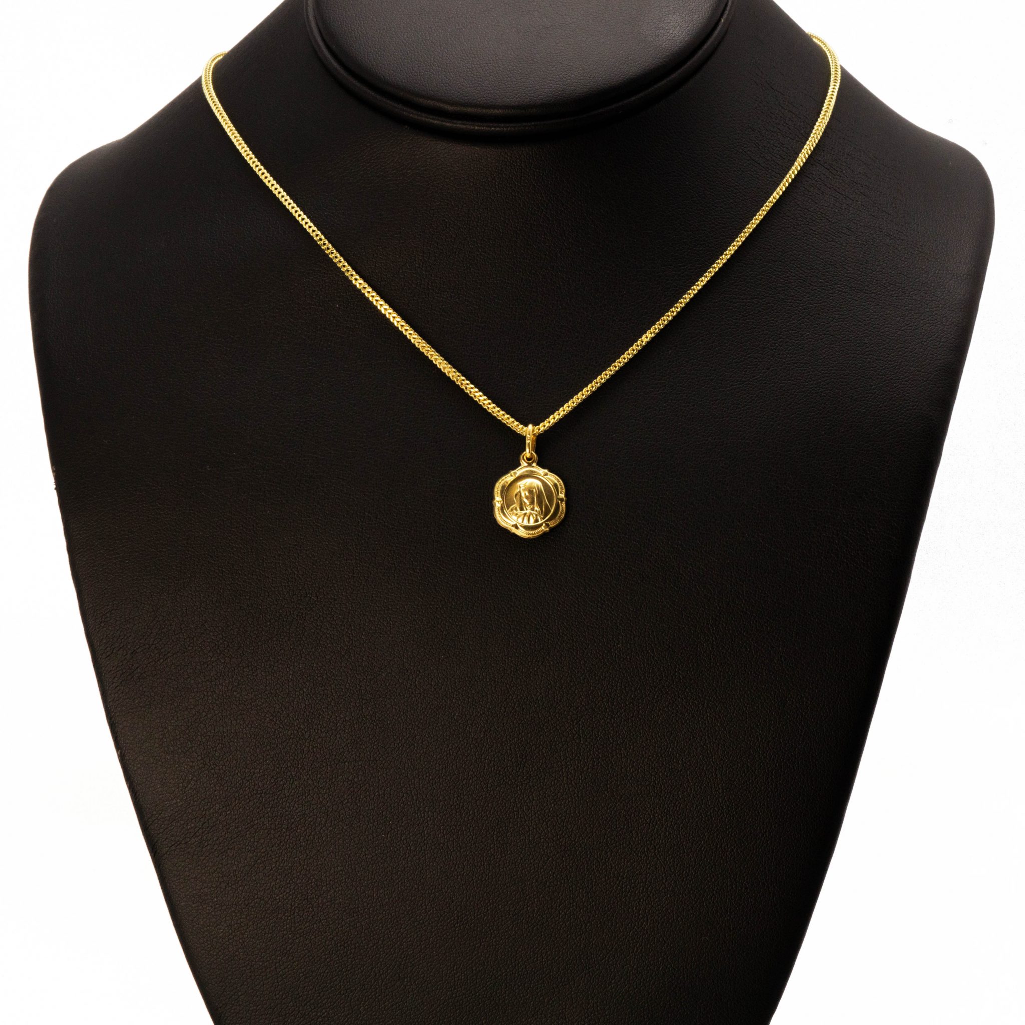 Hatchet 10k- Pendant - Golden Hand Jewellery