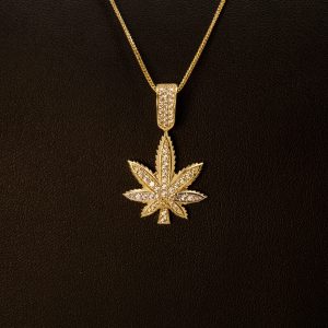 CZ Weed Leaf Medium - Pendant - Image 3