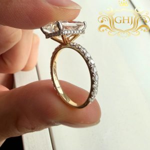 Radiant Cut 6.9ct Lab #69 - Diamond Ring - Image 4
