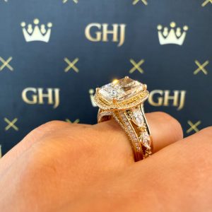 Radiant Cut 6.36ct Lab #274 - Diamond Ring - Image 3