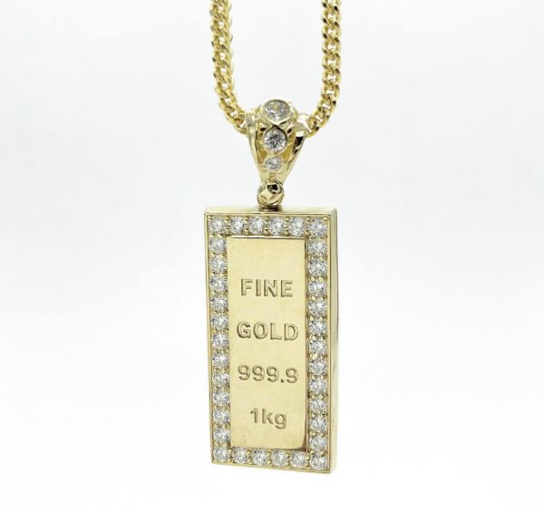 fine gold c.z. pendant2