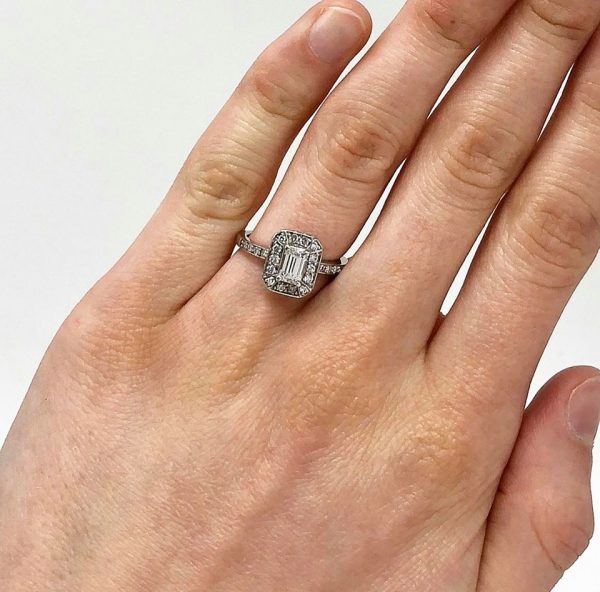 Halo diamond ring with baguettes 2025