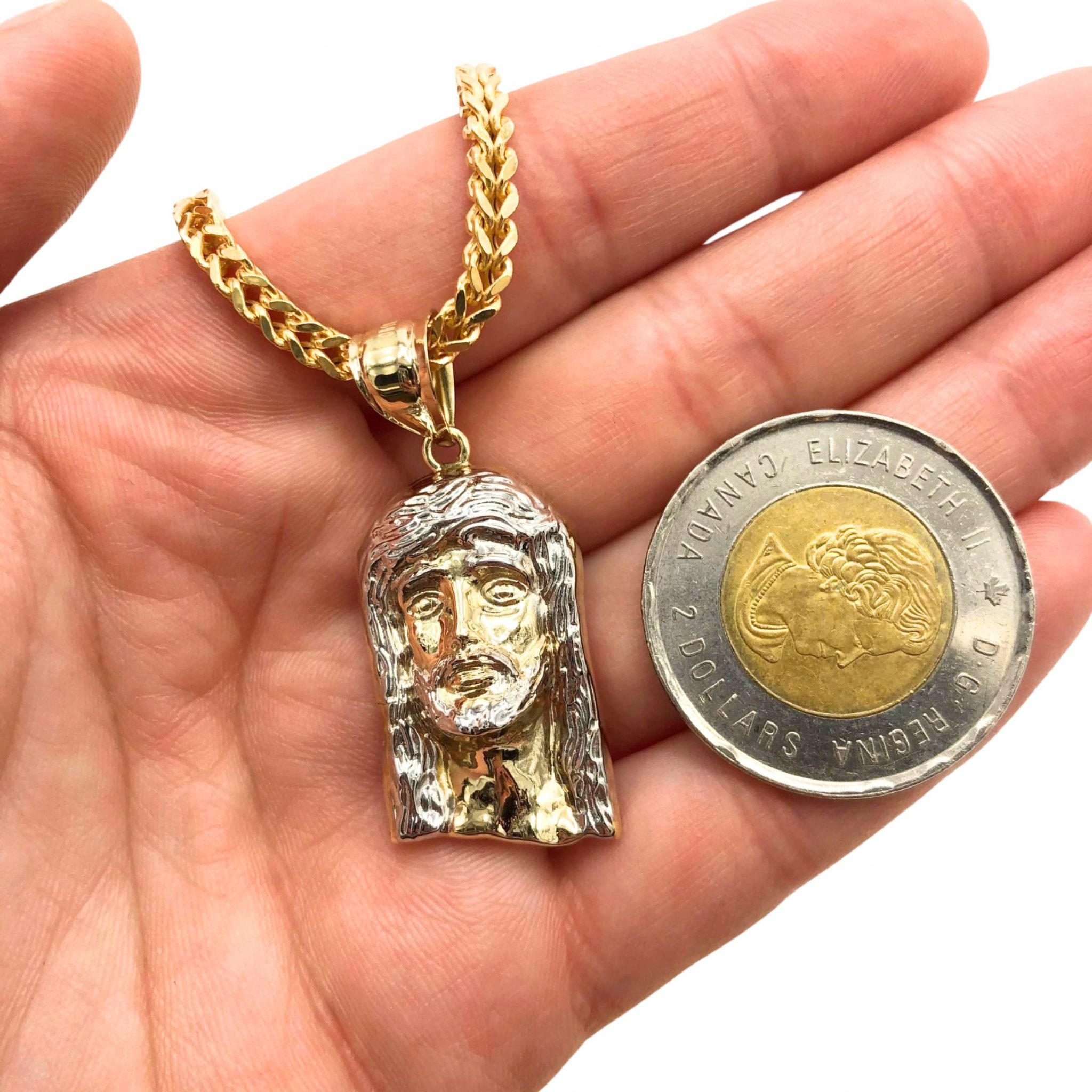 Gold chain jesus pendant deals