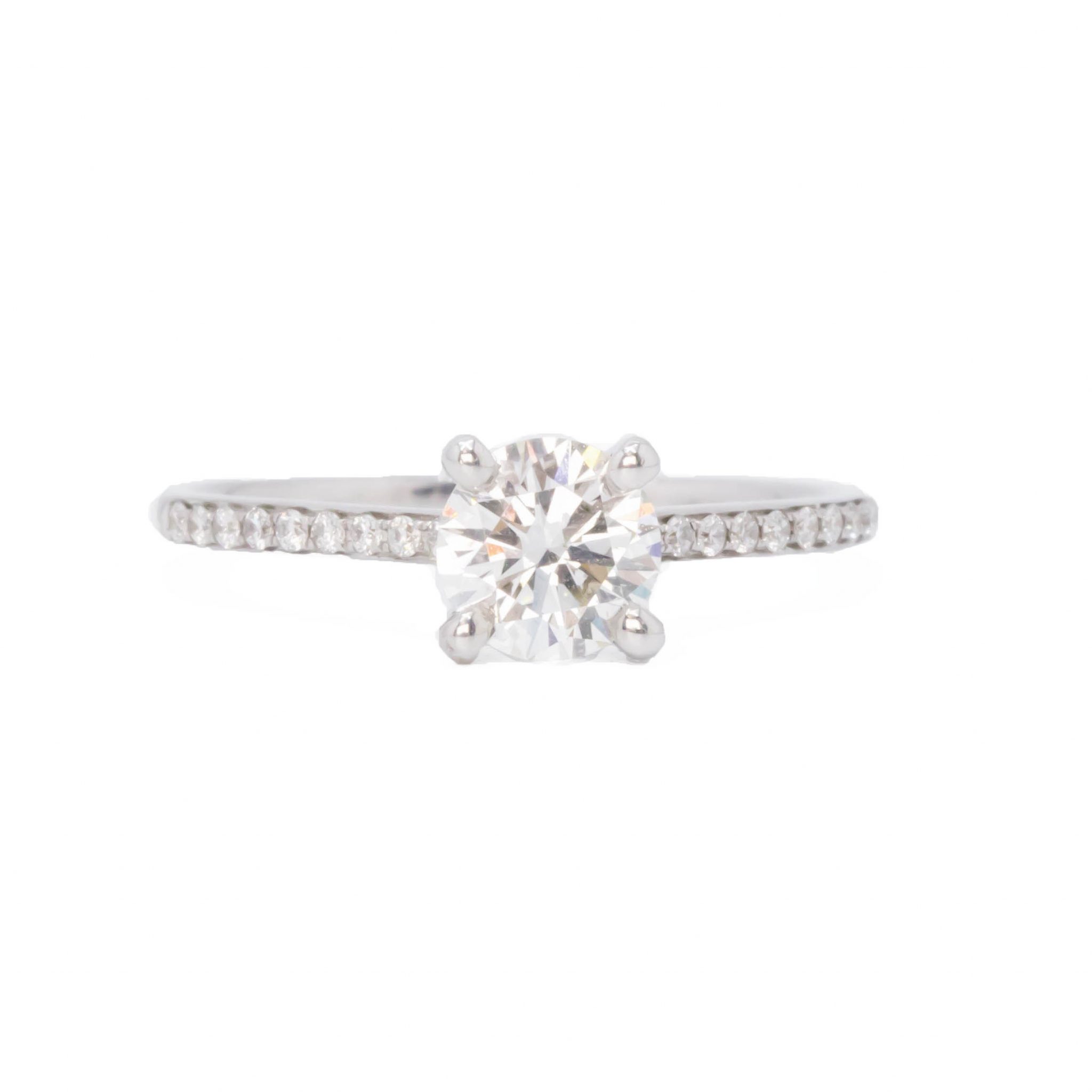 Brilliant Cut 0.79ct 61 Diamond Ring Golden Hand Jewellery