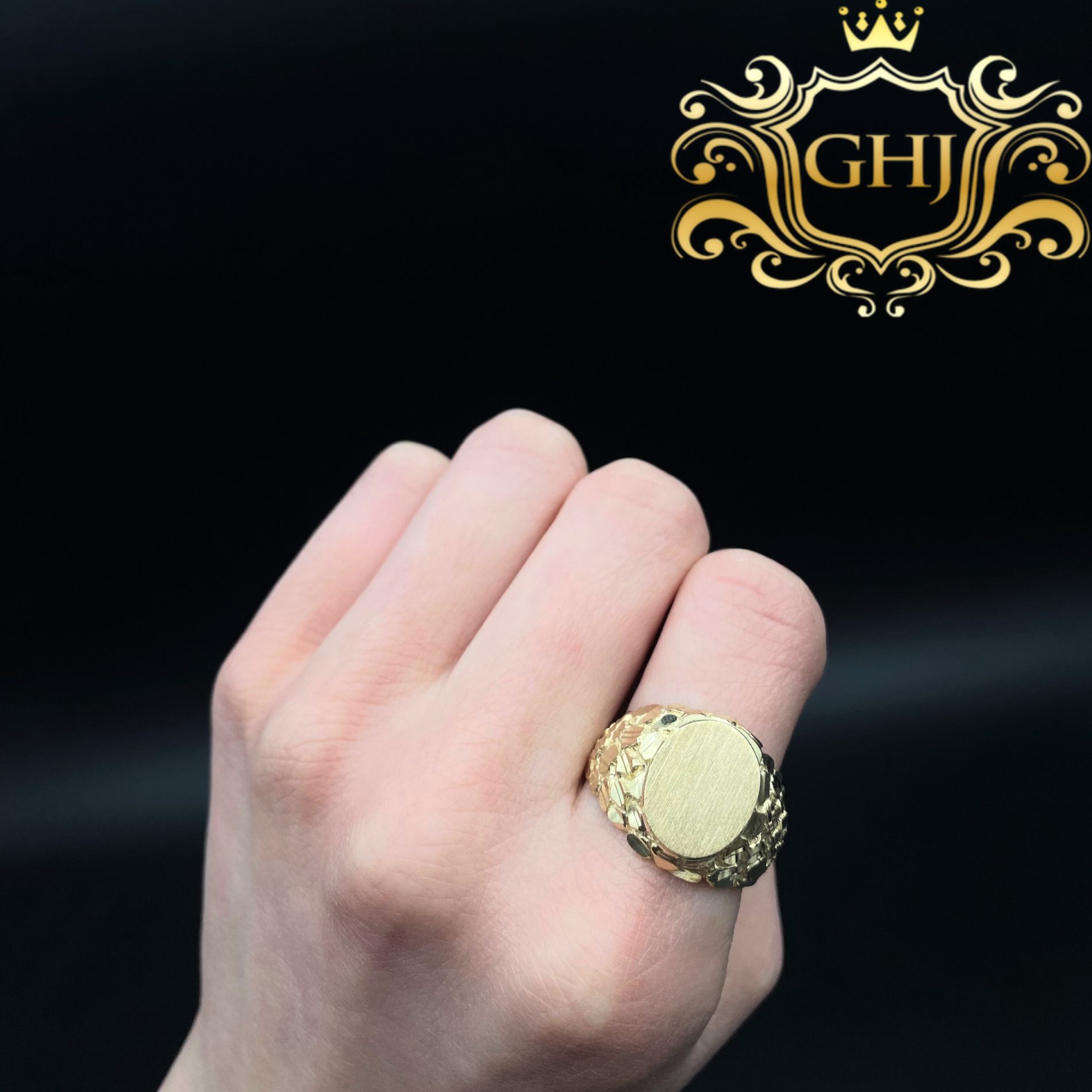 Gold oval signet ring clearance